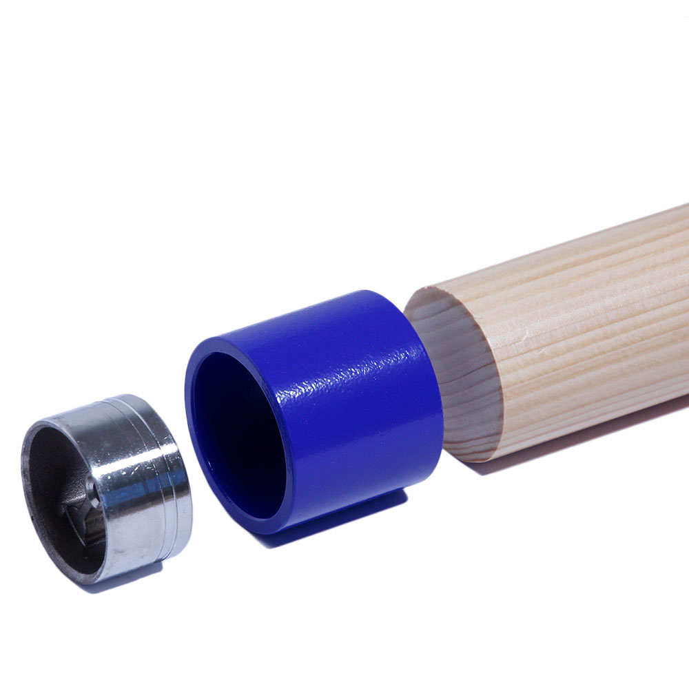 Plantilla para el montaje centrado de adaptadores de acero inoxidable, casquillo azul sobre pasamanos redondo y adaptador