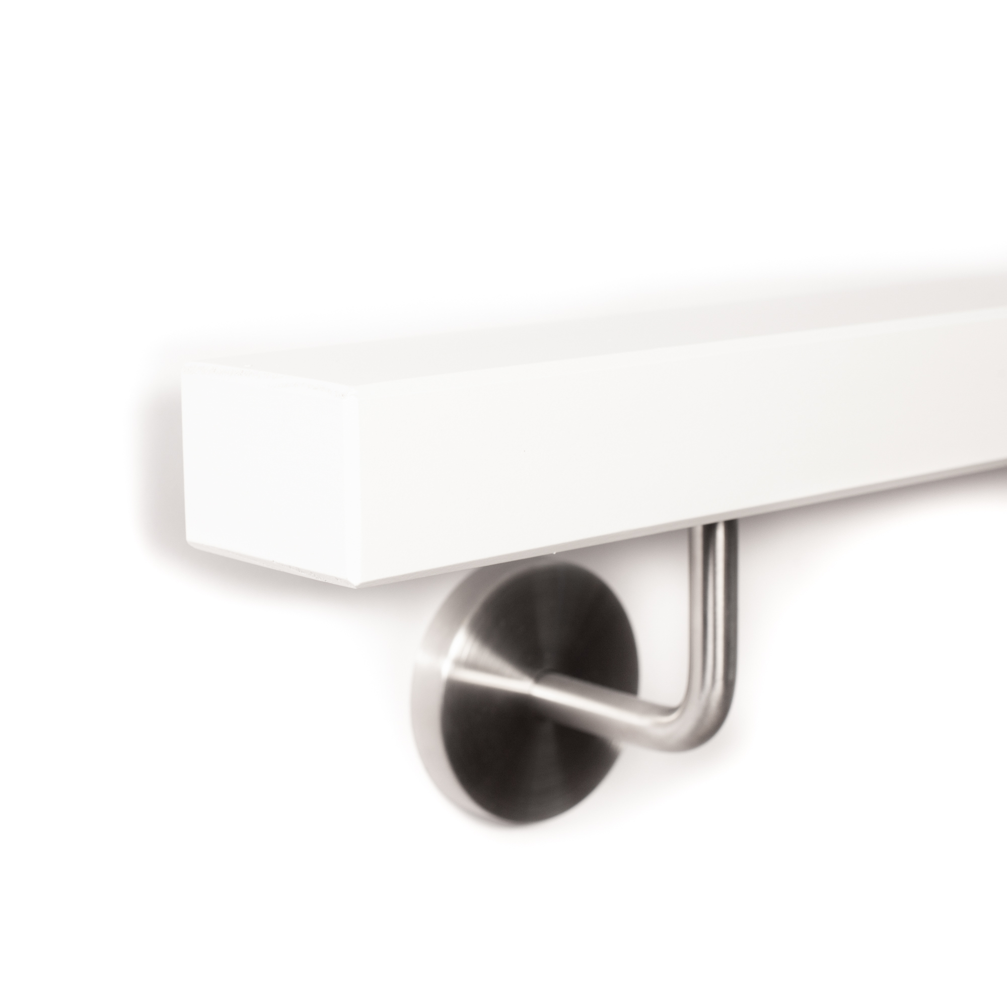 Pasamanos rectangular de haya blanco en horizontal con soporte de acero inoxidable, extremo con bisel en los cantos