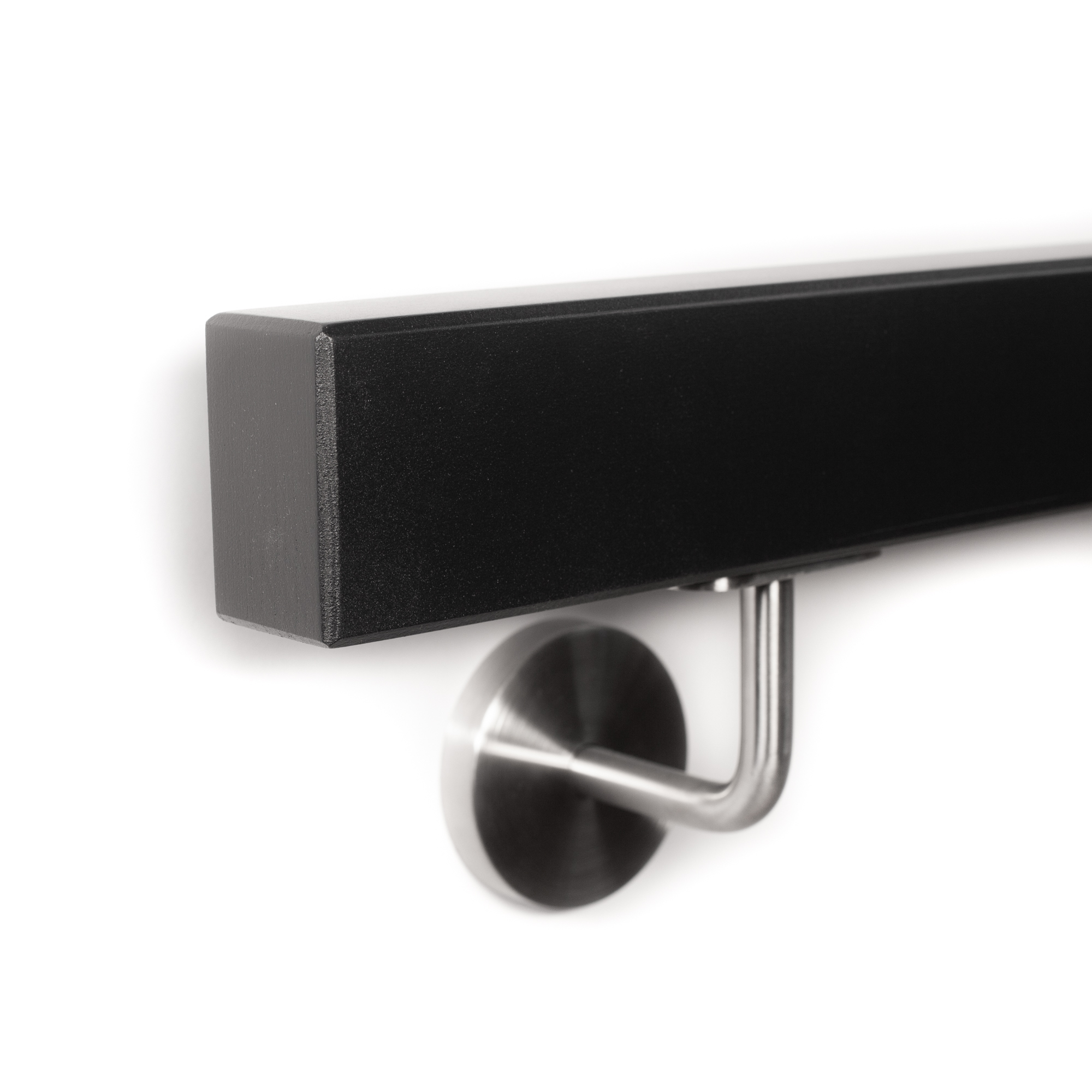 Pasamanos rectangular de haya negro de canto con soporte de acero inoxidable, extremo con bisel en los cantos