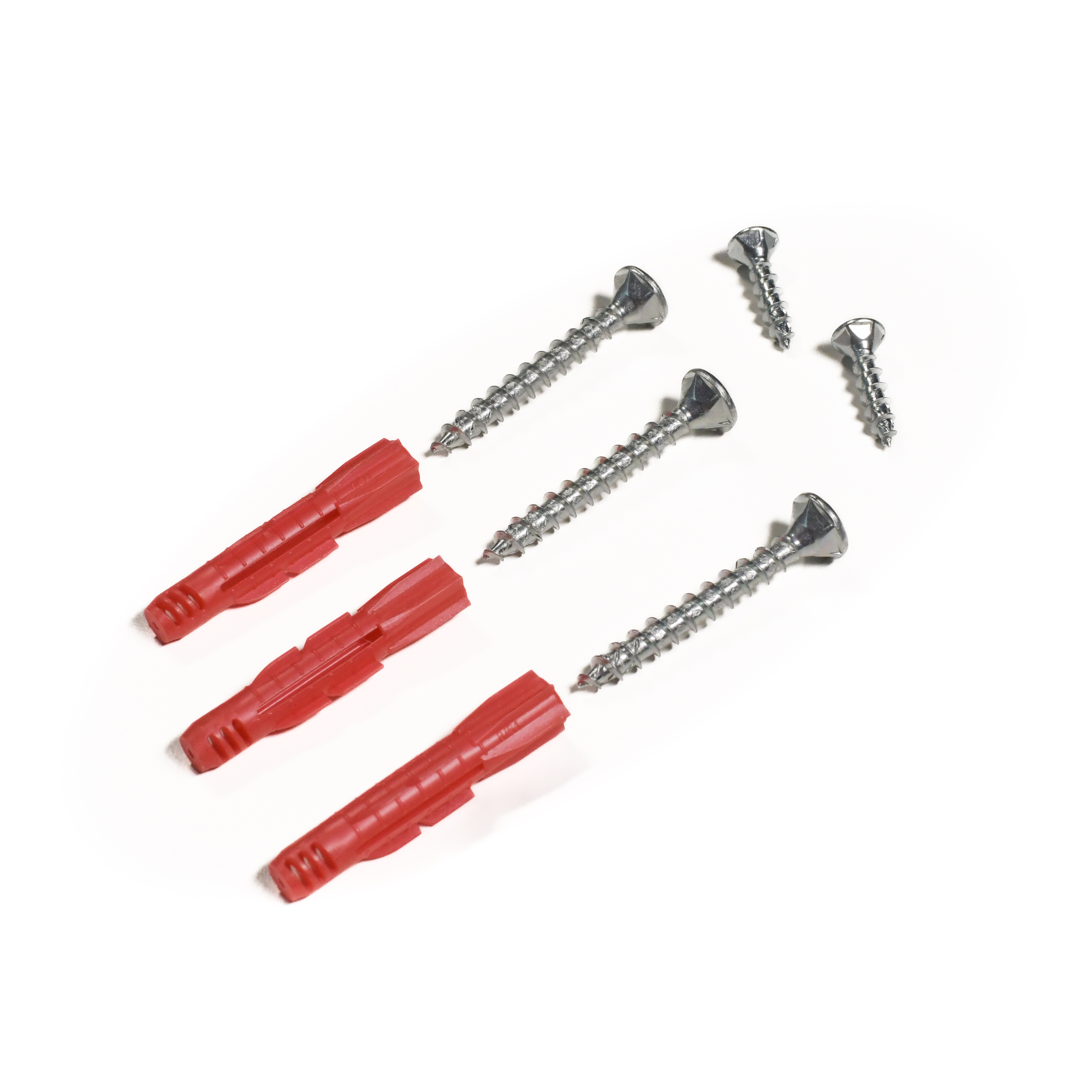 Accesorios de montaje del soporte para pasamanos: tres tacos rojos, tres tornillos largos y tres cortos sobre fondo blanco
