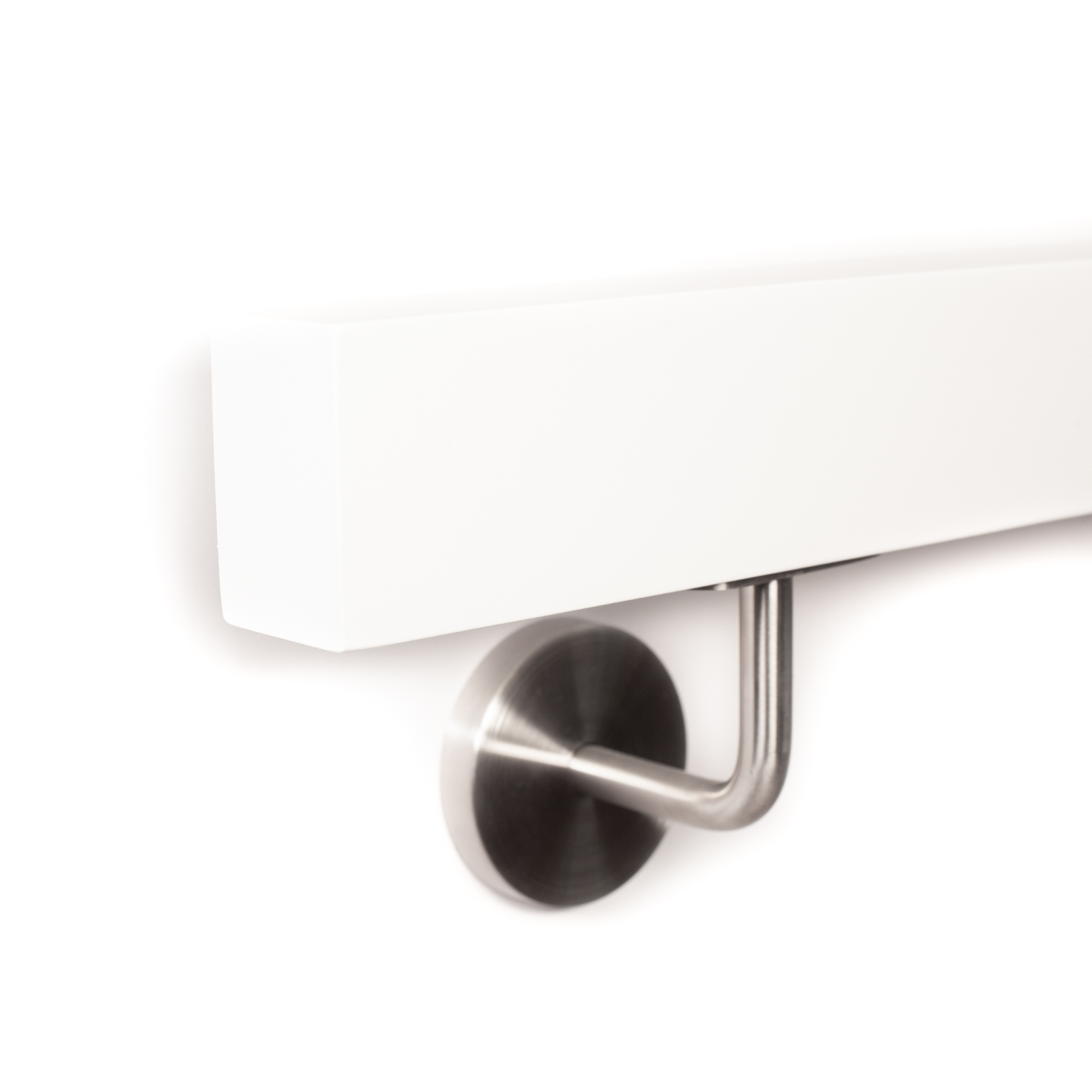 Pasamanos rectangular de haya blanco de canto con soporte de acero inoxidable, extremo recto con cantos vivos