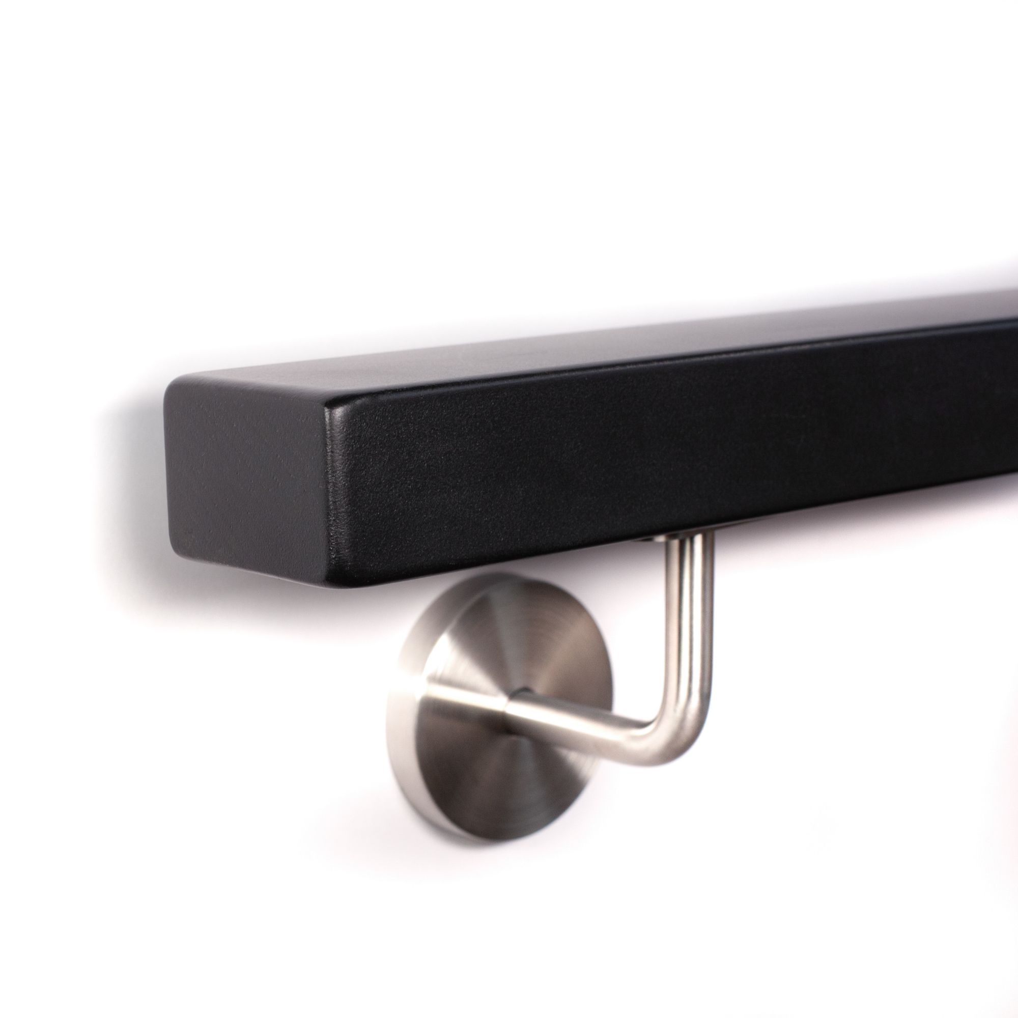 Pasamanos rectangular de haya negro en horizontal con soporte de acero inoxidable, extremo con radio, cantos redondeados